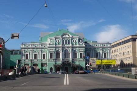 Только один день билеты в театры России будут продаваться со скидками до 90%