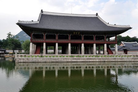 Дворец Кёнбоккун